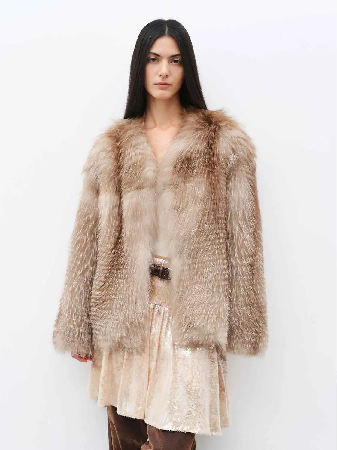 Model wearing Romantic Nordic Chocolate Fox fur coat