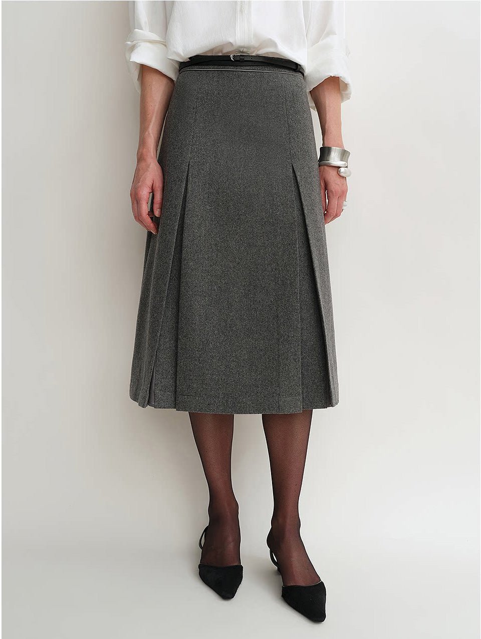 THE ARTM Women's Wool Suit Set - Fitted Blazer & A - Line Skirt - variant_title