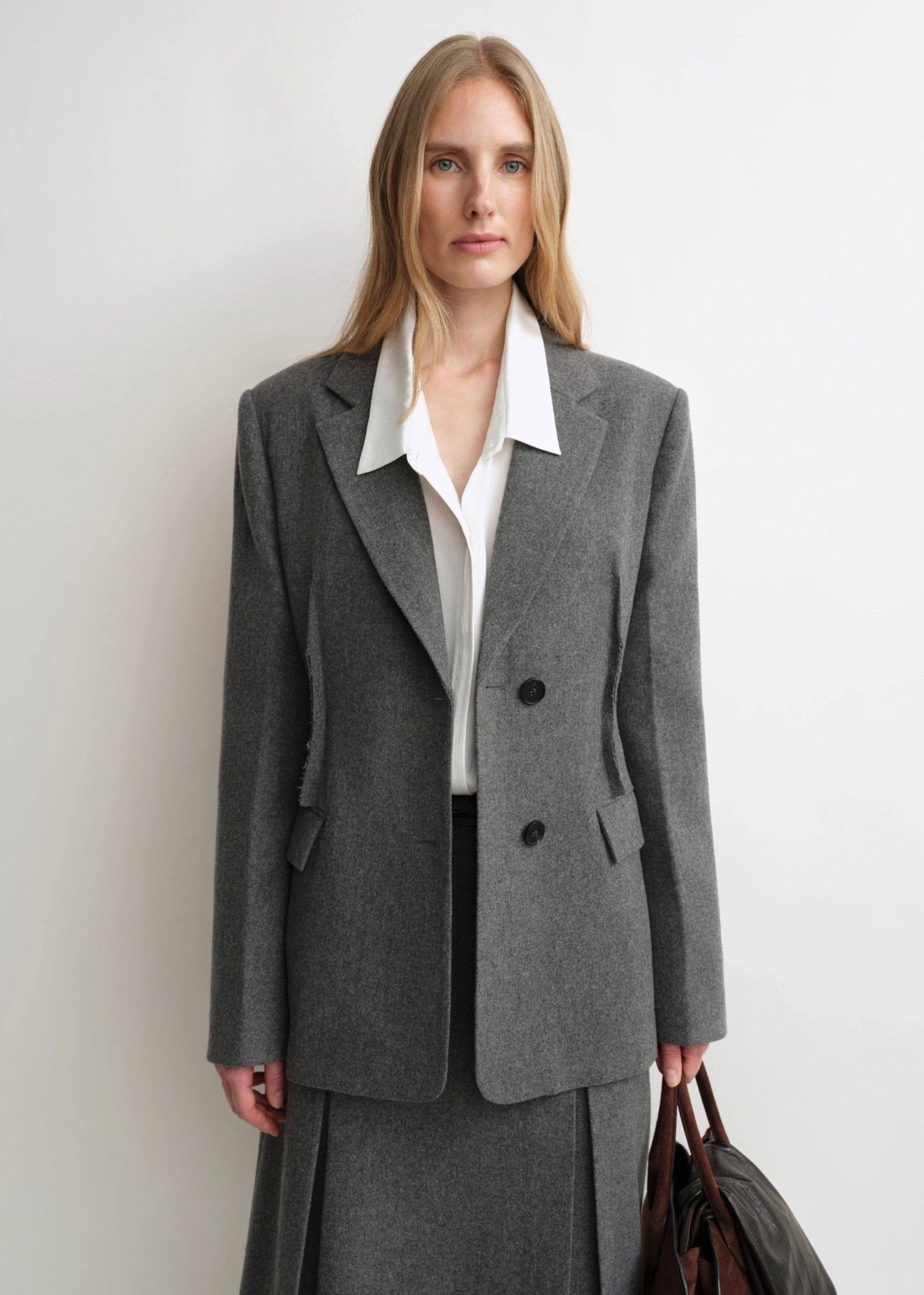 THE ARTM Women's Wool Suit Set - Fitted Blazer & A - Line Skirt - variant_title
