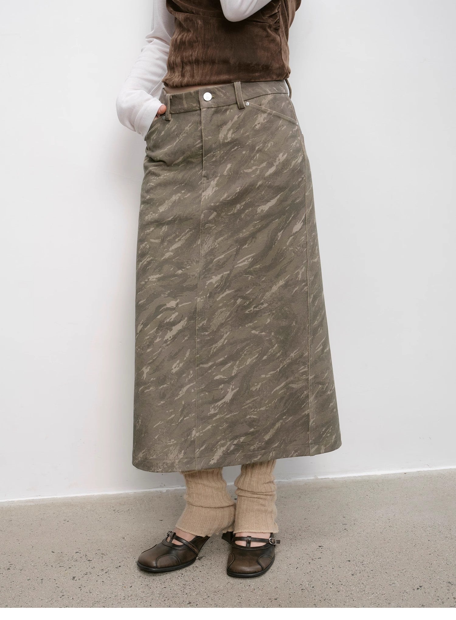 "Thousand Layers of Echoes" Chenille Original Print Camouflage Retro Distressed Straight Mid - Waist Skirt - variant_title