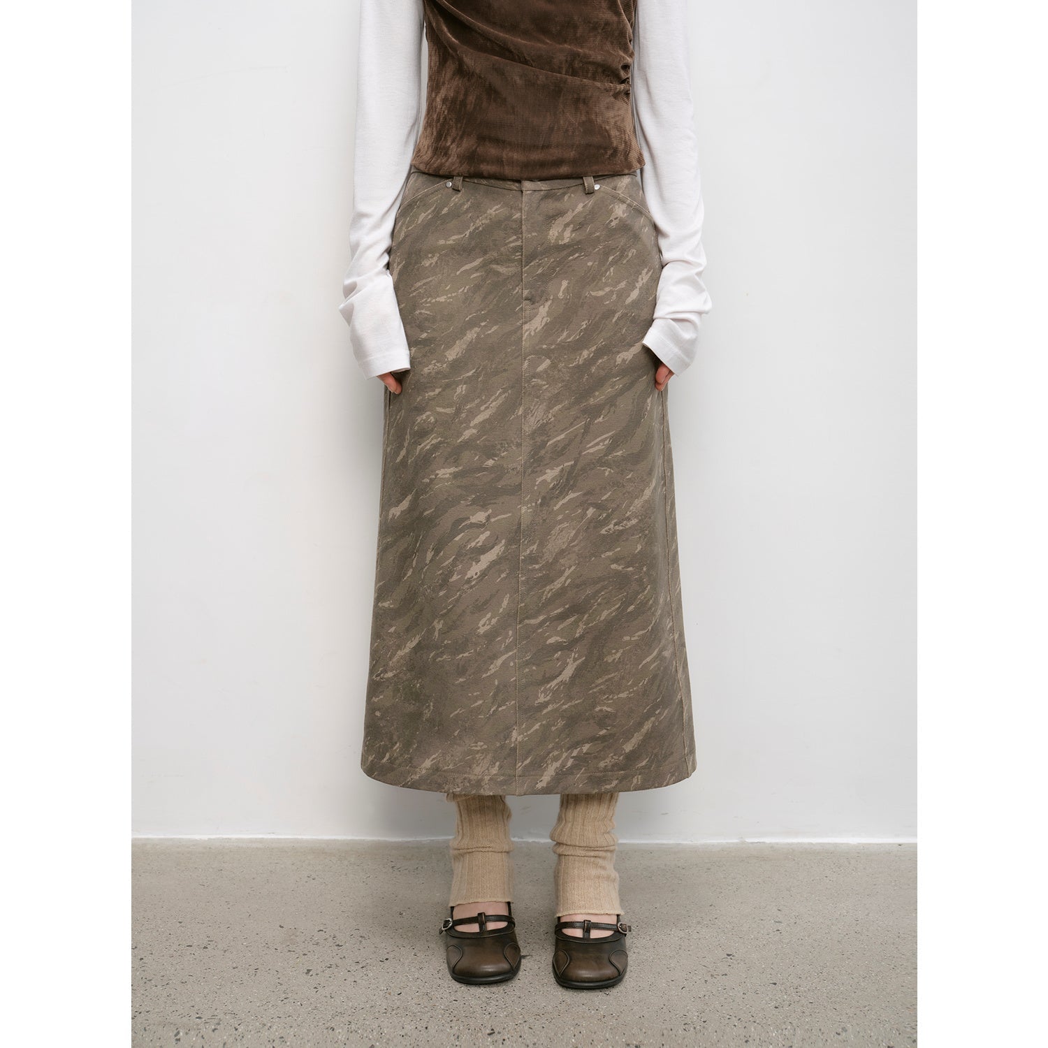 "Thousand Layers of Echoes" Chenille Original Print Camouflage Retro Distressed Straight Mid - Waist Skirt - variant_title