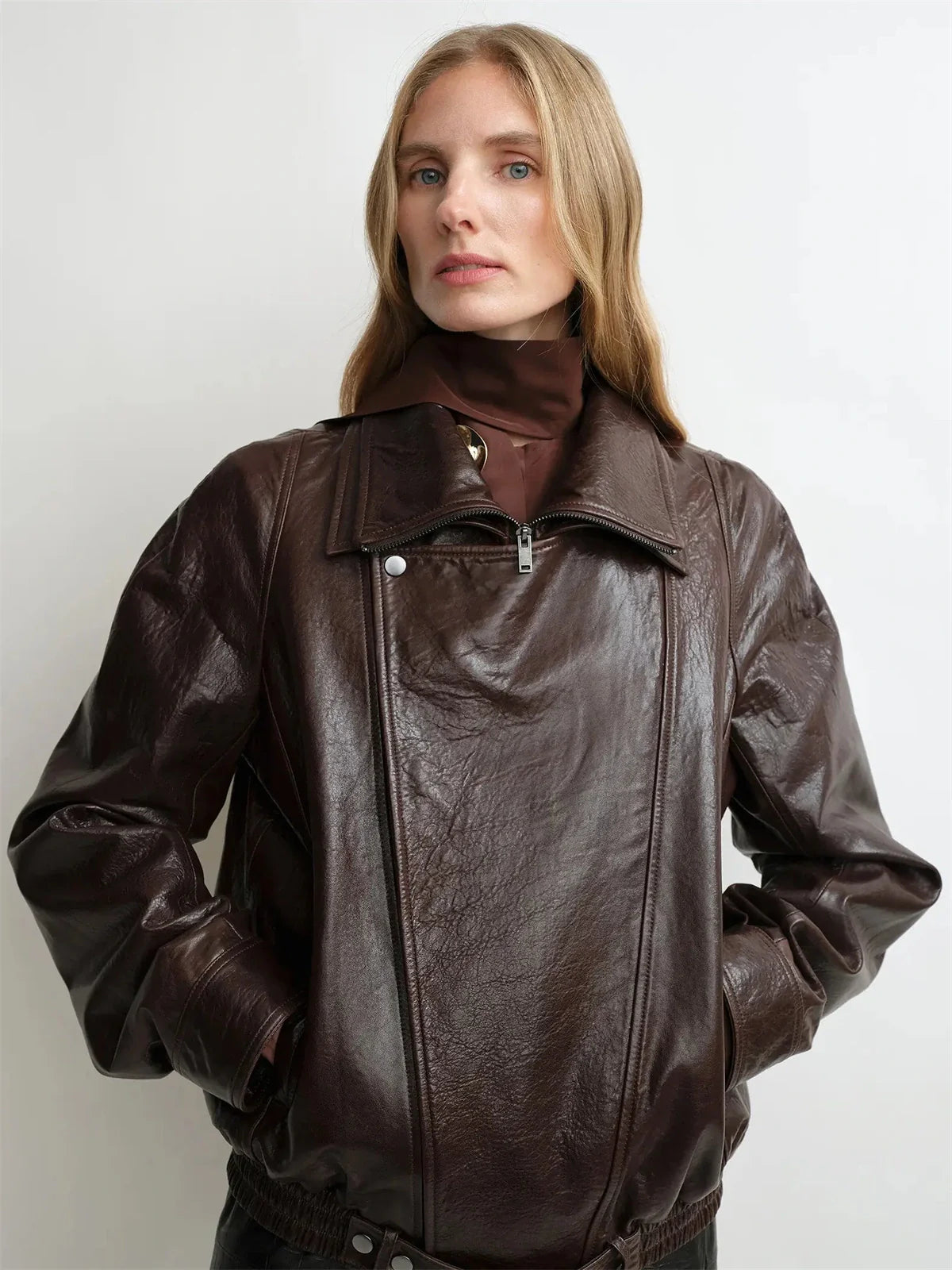 THE ARTM Women's Sheepskin Leather Jacket, Lightweight, Vintage Double Lapel Style