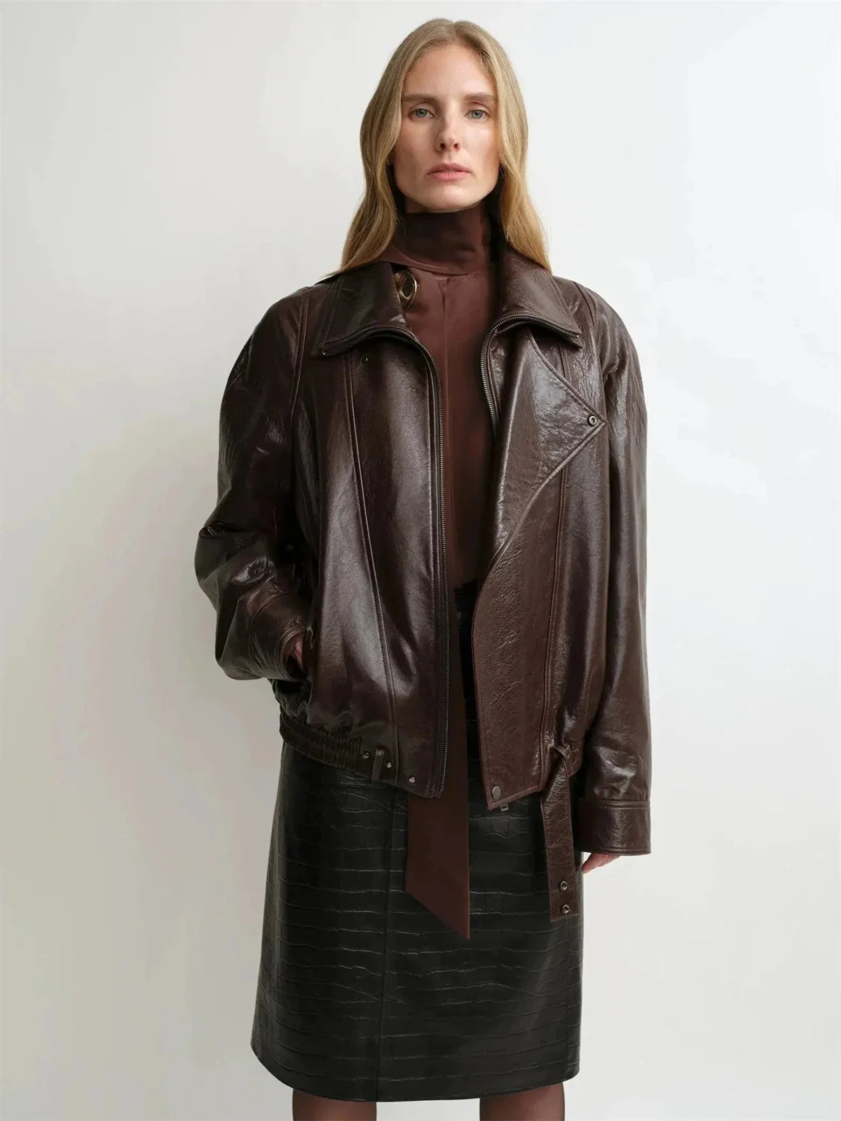 THE ARTM Women's Sheepskin Leather Jacket, Lightweight, Vintage Double Lapel Style