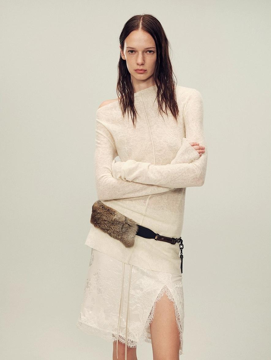Wool blended texture velvet jacquard oblique shoulder knitted bottoming shirt for women in autumn "Morning Mist White" - variant_title