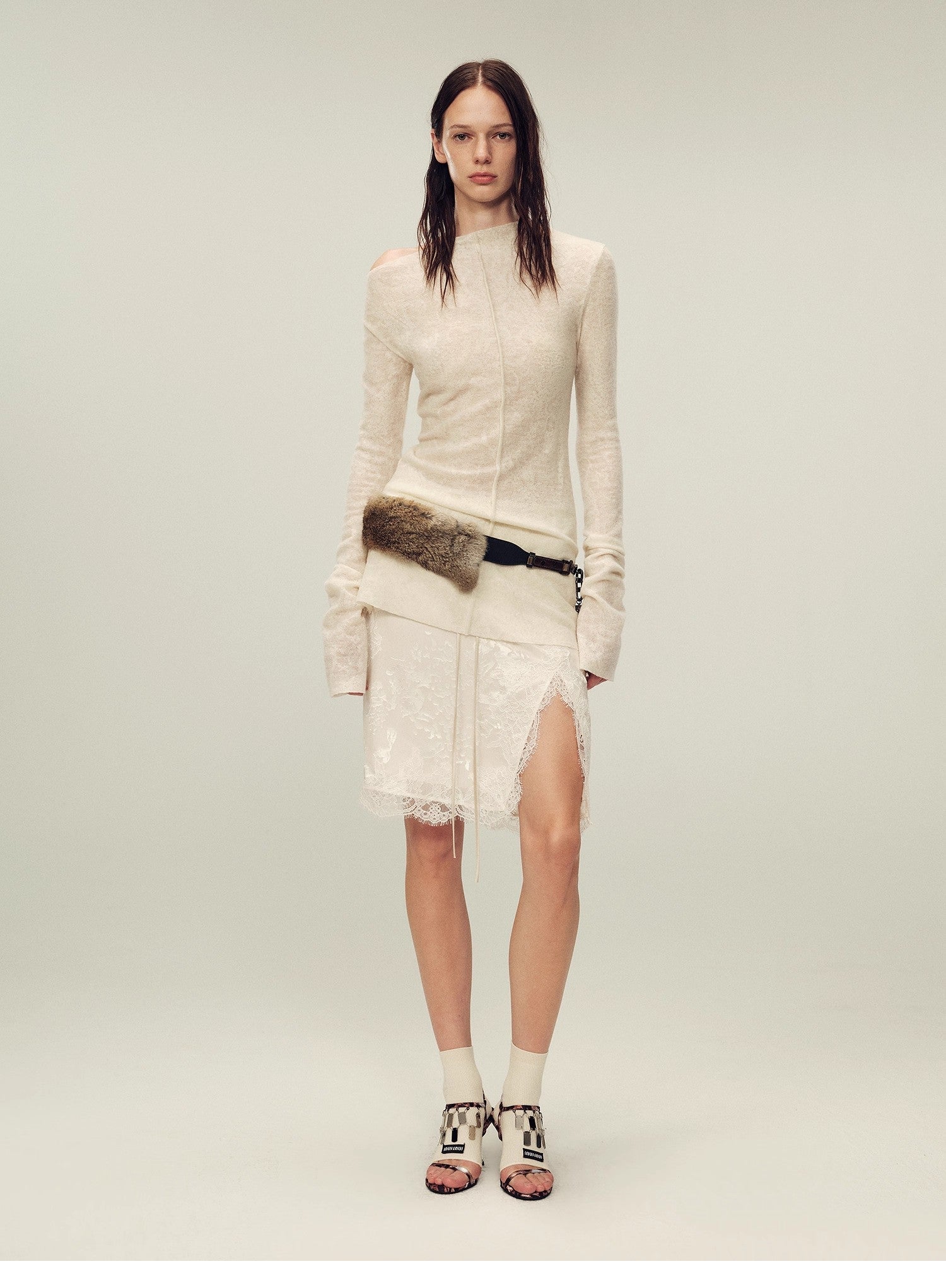 Wool blended texture velvet jacquard oblique shoulder knitted bottoming shirt for women in autumn "Morning Mist White" - variant_title